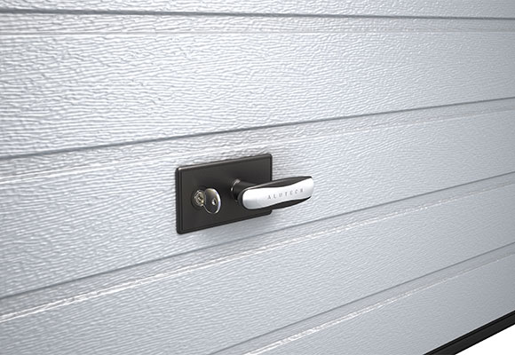 Встроенная в ворота калитка